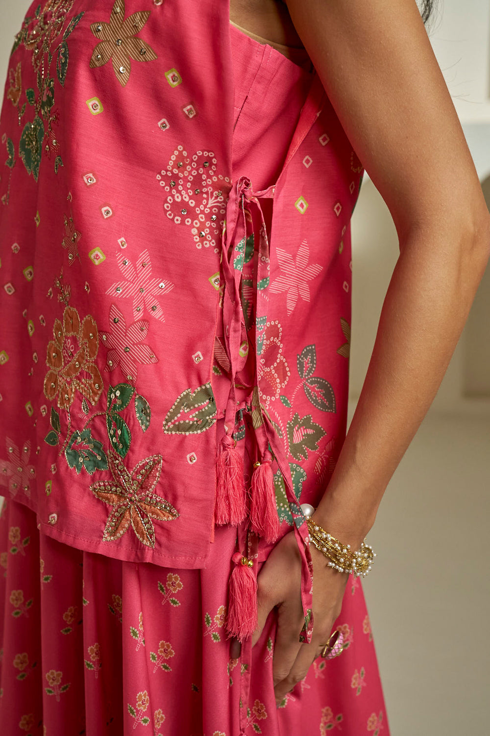 Sunehri Lehenga Set
