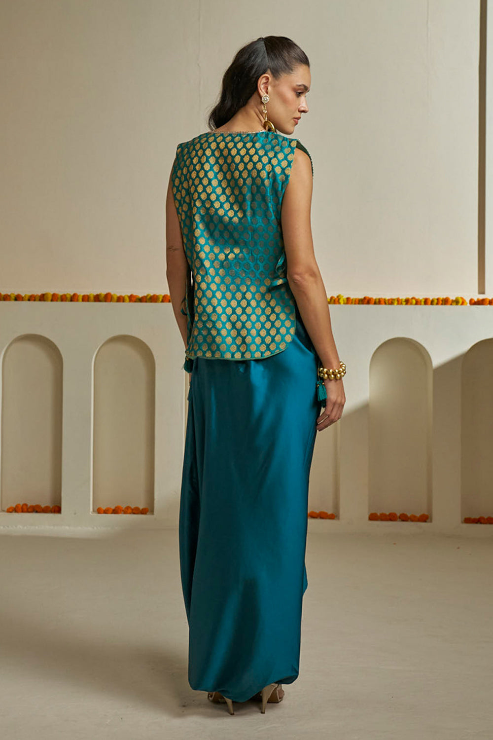 Preeto Jacket & Skirt Set