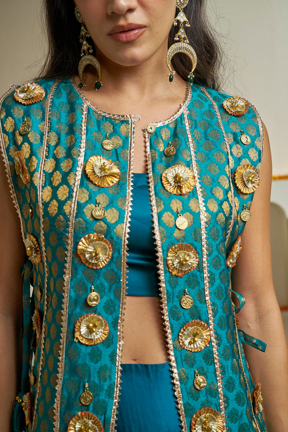 Preeto Jacket & Skirt Set