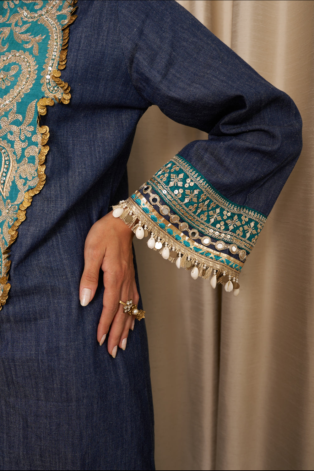 Darya Kaftan Set