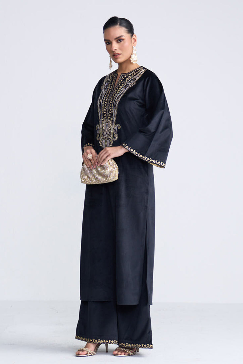 Nova Black Kaftan Set