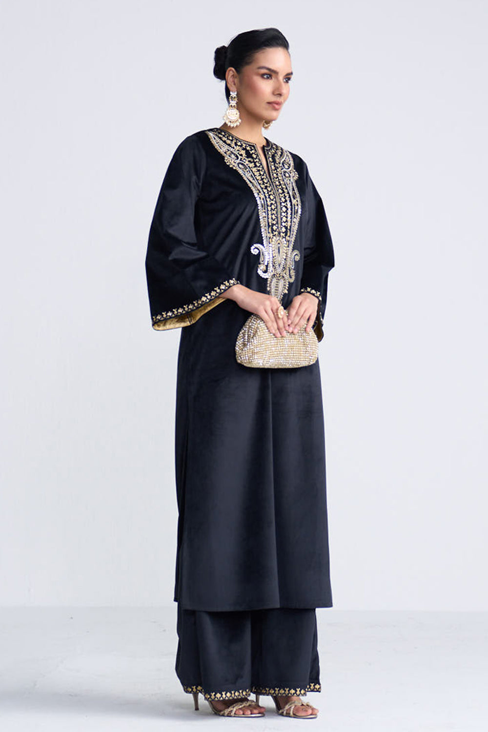 Nova Black Kaftan Set